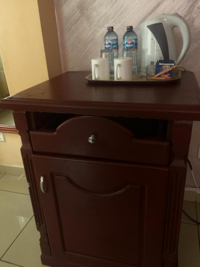 Rising Sun Hotel Dar-es-Salaam Eksteriør bilde